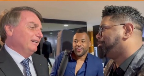 Bolsonaro faz convite pessoal para famoso compositor evangélico se candidatar e a reação é impressionante (veja o vídeo)