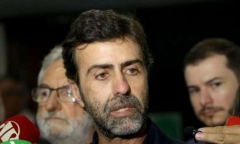 Indignado, Governador do Rio arruma perfeita qualificação para Freixo: “Zé do Caixão da política”