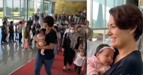 Refugiados retribuem visita de Bolsonaro e são recebidos no Alvorada por Michelle (veja o vídeo)