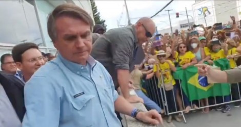 Recebido por multidão na Bahia, Bolsonaro enterra narrativa vergonhosa da mídia esquerdopata (veja o vídeo)