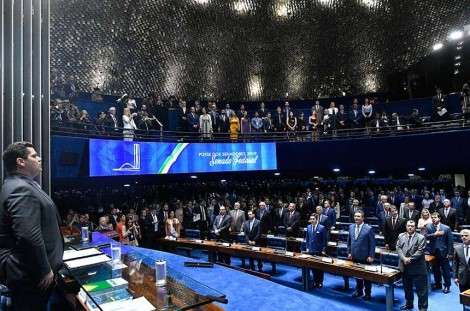 O Brasil a um passo de começar a "limpeza" no Senado