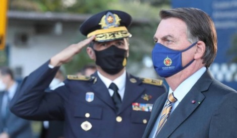 Para acabar com injustiça contra policiais, Bolsonaro anuncia pacote de projetos em defesa da Segurança Pública