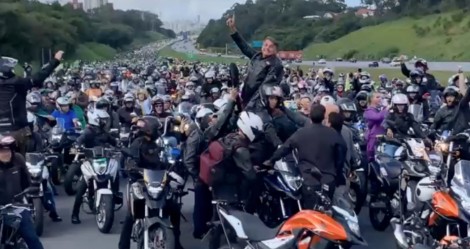 Primeira parada da Motociata "Acelera para Cristo" traz imagens de tirar o fôlego em rodovia de SP (veja o vídeo)