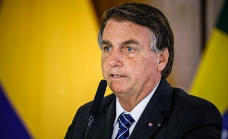 Bolsonaro eleva o tom contra aumentos da Petrobrás e lamenta preço alto do diesel (veja o vídeo)