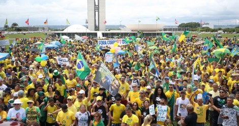 Juiz decide que chamar apoiadores de Bolsonaro de "nazistas" não é crime e nem garante direito a danos morais
