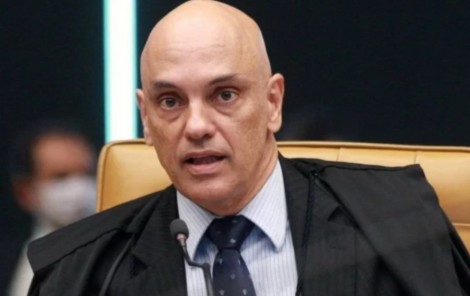 A liberdade de expressão é direito fundamental e pilar da dignidade humana e da democracia