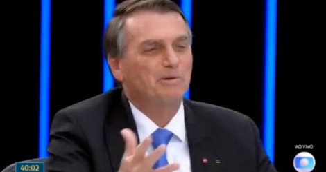 Genial, Bolsonaro liga ‘nível hard’ de ironia e resume entrevista ao JN em apenas uma frase (veja o vídeo)