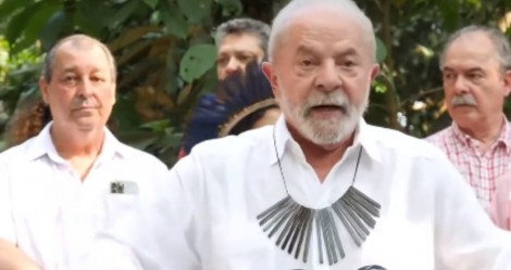 A desastrosa passagem de Lula pelo AM: Ausência de apoiadores, ataque a idoso e ignorado por trabalhadores (veja o vídeo)