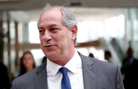 Ciro denuncia “roubo” de apoiadores de Lula em plena campanha eleitoral