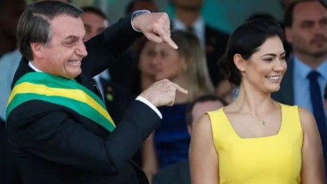 Frente a líderes do mundo todo, Bolsonaro fez questão de exaltar o trabalho inigualável de Michelle (veja o vídeo)