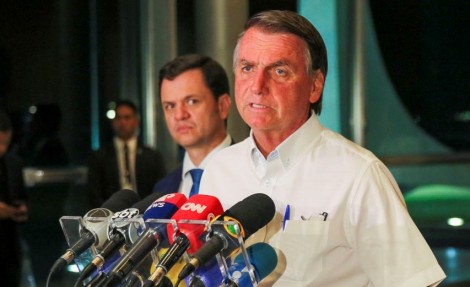 Prepare-se! O silêncio de Bolsonaro será quebrado em breve...