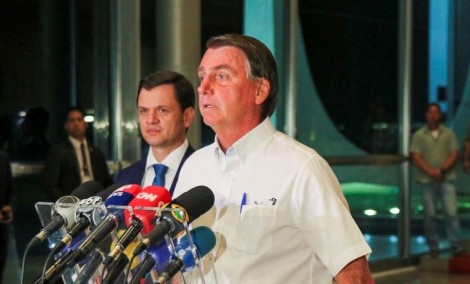 Bolsonaro solta o verbo e faz o pronunciamento mais aguardado do século (veja o vídeo)