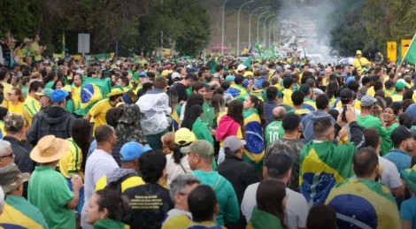 AO VIVO: Manifestações aumentam em todo o Brasil e fenômeno histórico é ignorado pela velha mídia (veja o vídeo)