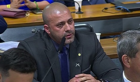 Daniel Silveira faz denúncia grave contra Moraes (veja o vídeo)