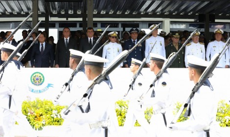 Em frente a tropas, Bolsonaro deixa mensagem impactante: "Forças Armadas em defesa da pátria e da garantia da liberdade do povo” (veja o vídeo)