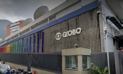 Informação vaza e revela revolta da Globo com famoso jornalista por "proximidade" com Bolsonaro