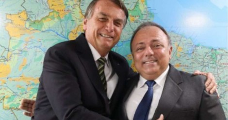 Em gesto sincero, Pazuello vem a público e faz grande homenagem a Bolsonaro