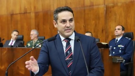 “É preciso implodir o ministério da verdade do PT”, defende deputado