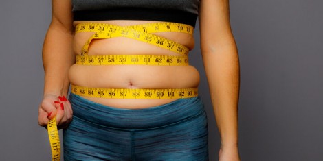 Um método simples e infalível que vai te ajudar a 'desinchar' e perder peso rapidamente