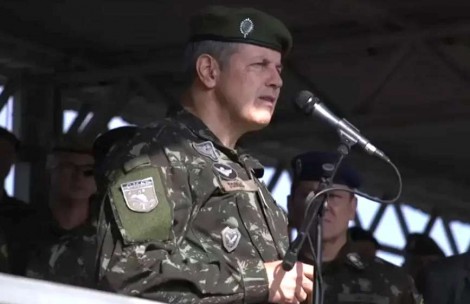 Interferência no Exército teve discurso ensaiado para legitimar indicação “suprema” (veja o vídeo)