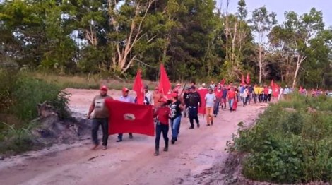 Invasão, terrorismo, mentiras e cinismo