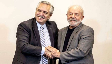 Elogiada por Lula, Argentina tem inflação anual superior a 100%