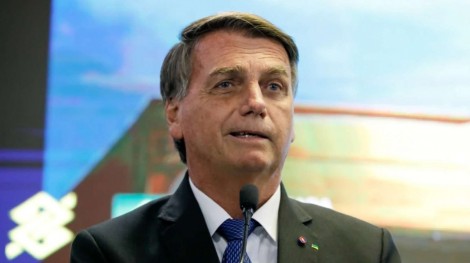 Bolsonaro chega ao Brasil e lançamento revela o incrível futuro da direita