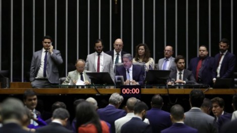 Lira decide e "PL da Censura" será votado hoje (veja o vídeo)