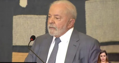 Mestre de cerimônia do Planalto interrompe evento abruptamente e deixa Lula 'falando sozinho’ (veja o vídeo)