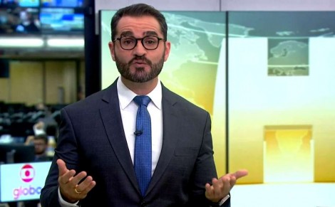 "Casa da mãe Joana": Apresentador da Globo ignora protocolo da emissora e revela intimidade ao vivo