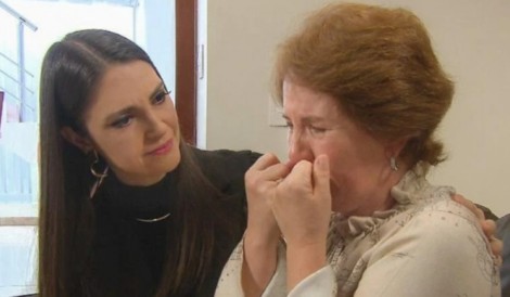 URGENTE: Mãe de Larissa Manoela chora e passa mal