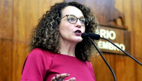 Luciana Genro perde emprego e pode perder o mandato por "apologia ao terrorismo"