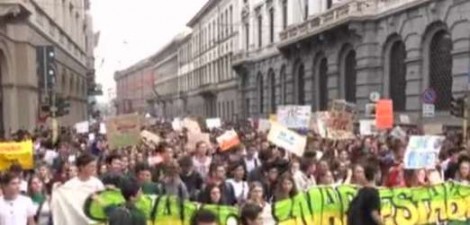 Jornalista revela como a imigração está sendo usada politicamente para destruir a Europa (veja o vídeo)