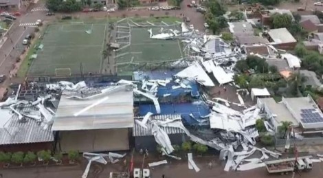 Tempestade atinge em cheio pequena cidade, tira a vida de jovem de forma trágica e deixa outros 60 feridos