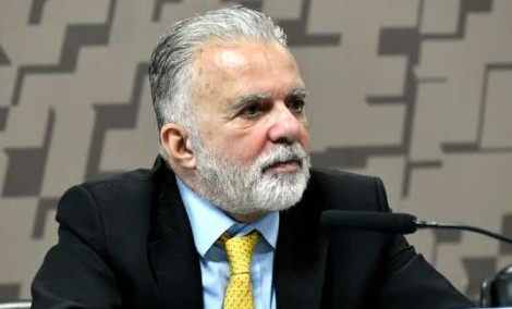 O inconsequente embaixador brasileiro em Israel não tem mais condições de permanecer no cargo