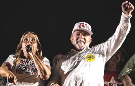 Mensagens trocadas entre deputada, que apoiou Lula, e bandidos vazam e são estarrecedoras
