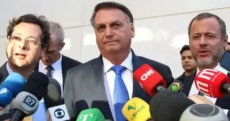 Revelado detalhes da "cobiça" da PF pelo passaporte de Bolsonaro