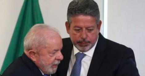 AO VIVO: Pressão máxima em Arthur Lira pelo impeachment de Lula  (veja o vídeo)