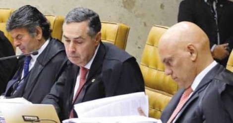 Senador enfrenta ministros do STF e detona absurdos "contra a democracia"