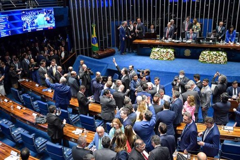 O Senado terá que a reagir e 'briga' aumenta a relevância da próxima eleição