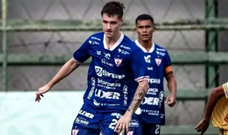 Jogador de 19 anos morre durante aquecimento em jogo que antecedia confronto com o São Paulo