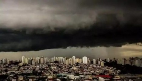 Meteorologia prevê ‘tempo louco’ e fenômeno impressionante nos próximos dias