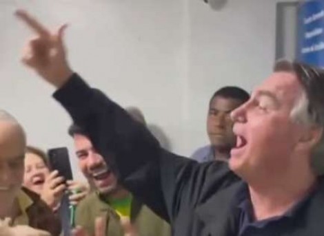 Bolsonaro vai a lotérica e algo extraordinário acontece (veja o vídeo)