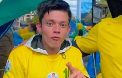 Jovem candidato a vereador supera deficiência física e se destaca pelo impressionante conhecimento político (veja o vídeo)