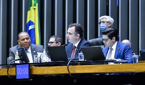 Anistia ganha força no Congresso com a morte que chocou o Brasil