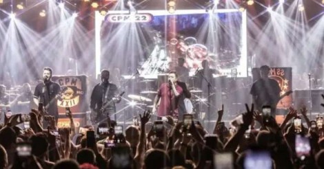 Van de famosa banda de rock é roubada no Rio e show é cancelado