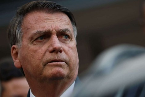 Bolsonaro quebra o silêncio e expõe sua defesa para o país
