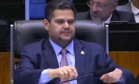 "O STF esmaga o Congresso!"