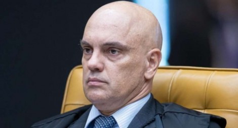 "Moraes se diz vítima. Como é que ele pode julgar? Que julgamento é esse?"