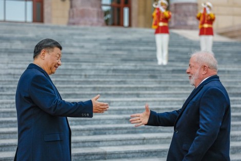 Lula se aproxima da China e interesse do país comunista no Brasil é revelado